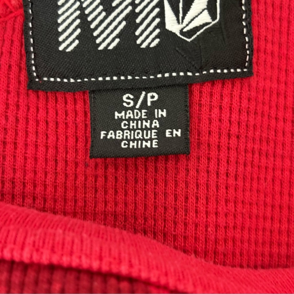 Volcom Rogan Printed Thermal T Shirt Sz. S/P Red - Picture 11 of 13